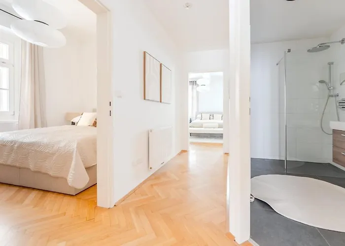 Hakuna - Penthouse Franziskanerplatz - Rooftop Apartman *